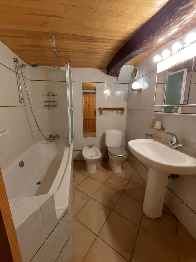 Chambres D'Hotes : Les Maisons De Gaia Tuchan Exteriér fotografie
